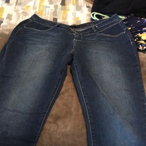 Great unworn pair of jeans